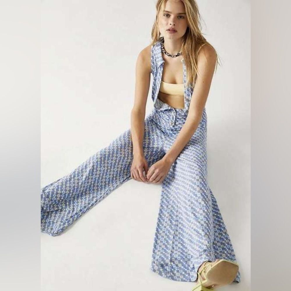 Free People NWT Timeless jumpsuit retro-inspired design with wide legs- SP